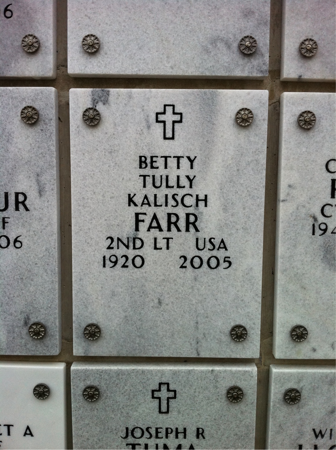 Betty Farr