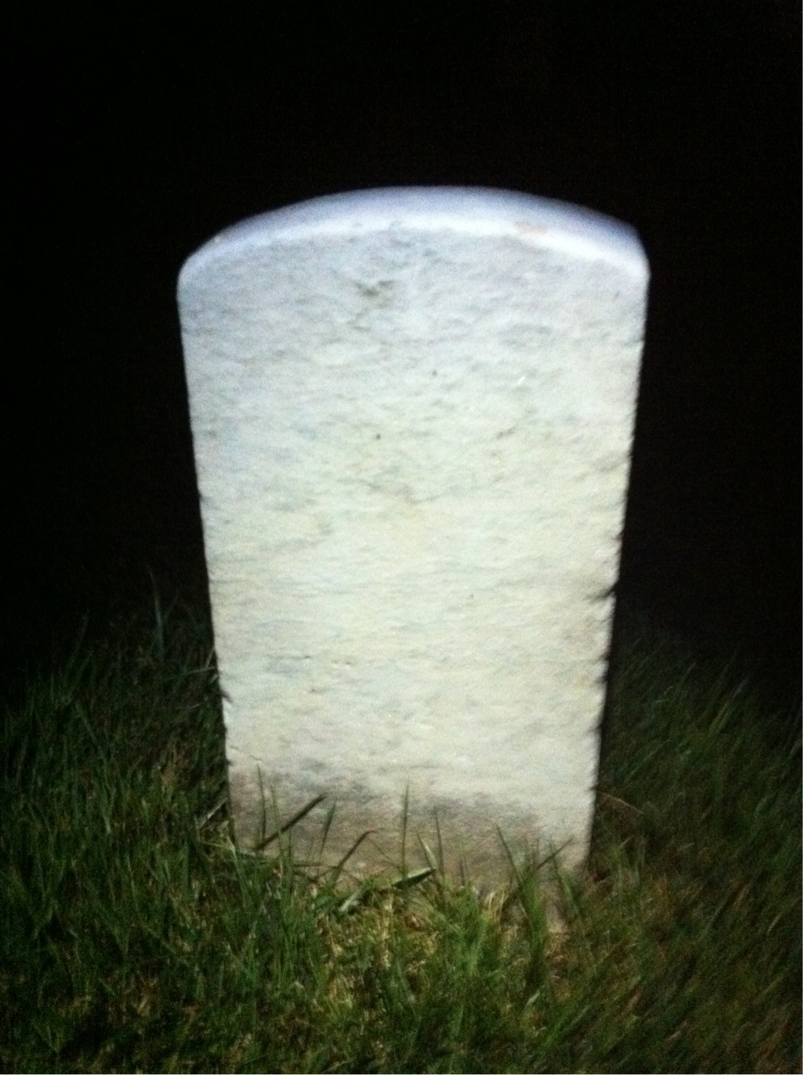 Back of headstone — Linday Morris