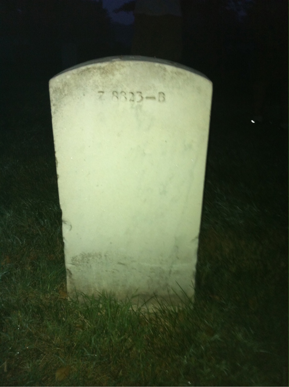 Back of headstone — Kermit Mills