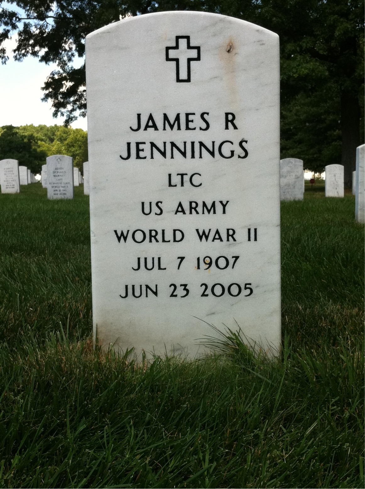 James Jennings