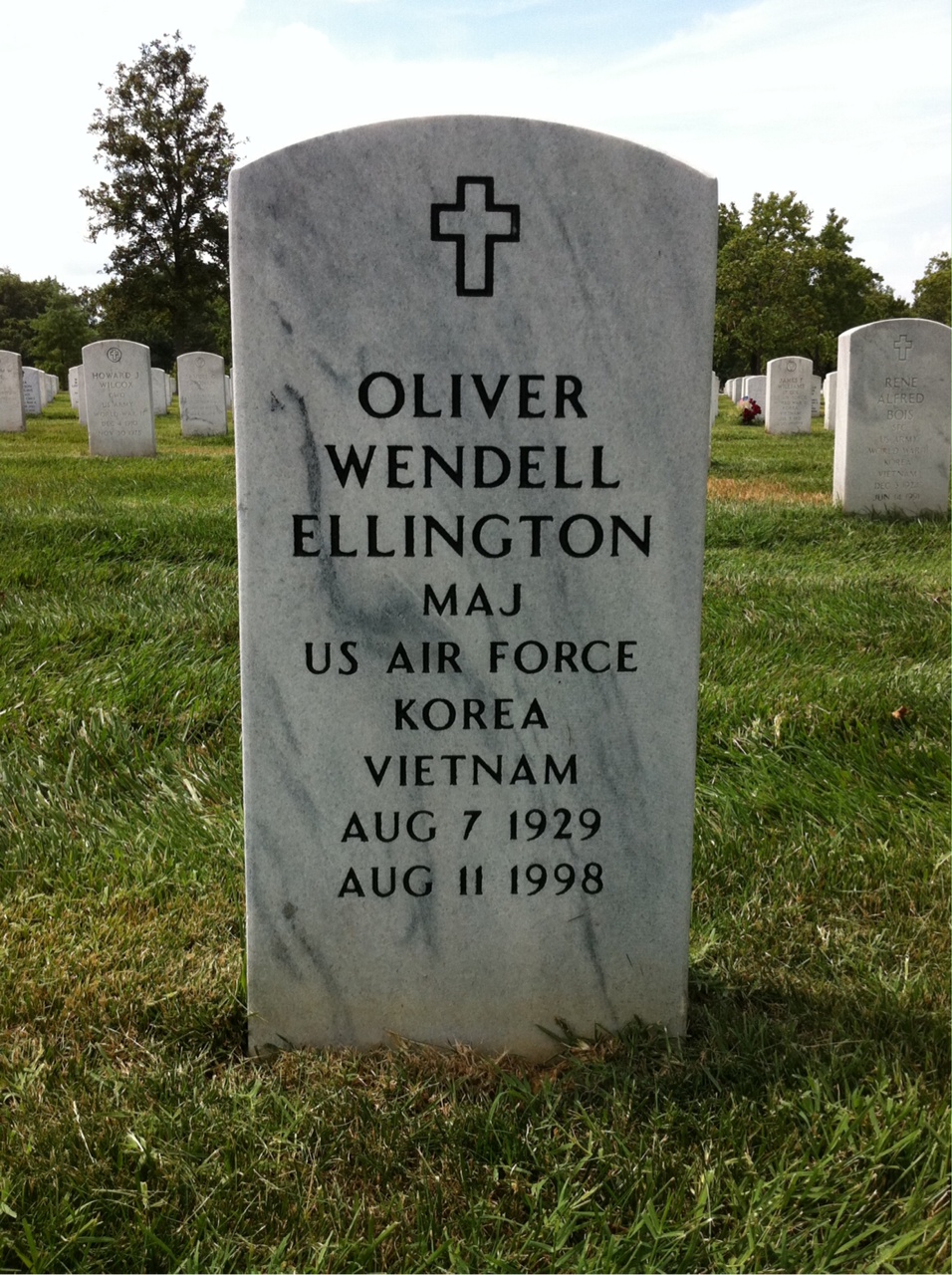 Oliver Ellington