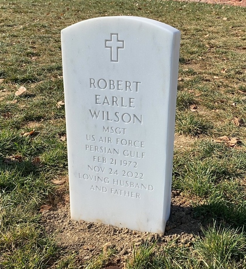 Robert Earle Wilson