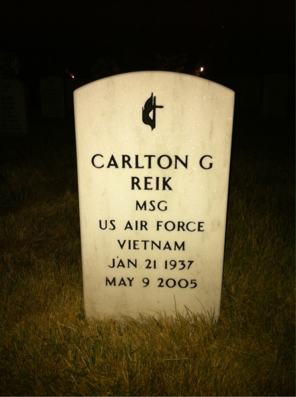 Carlton Reik