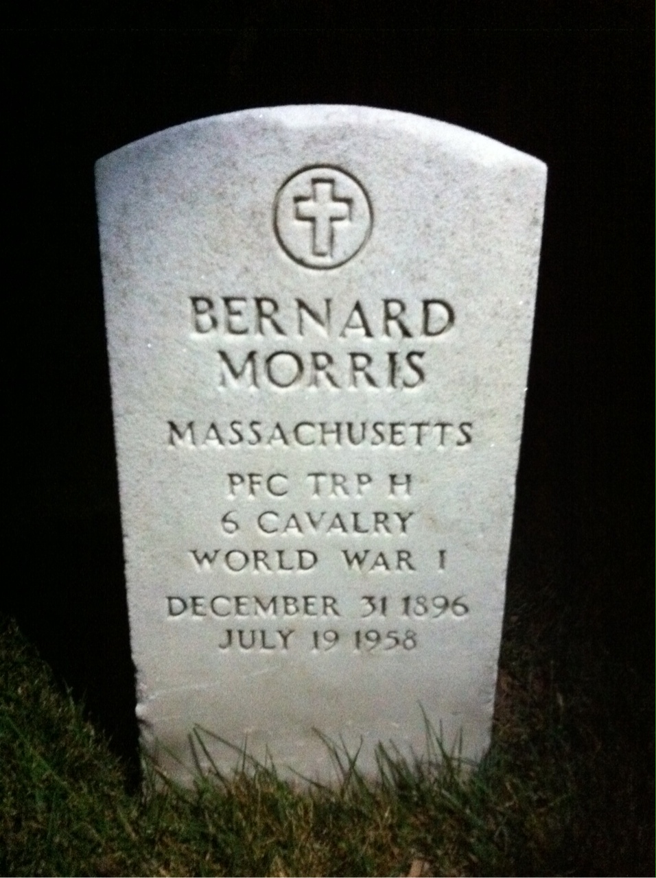 Bernard Morris