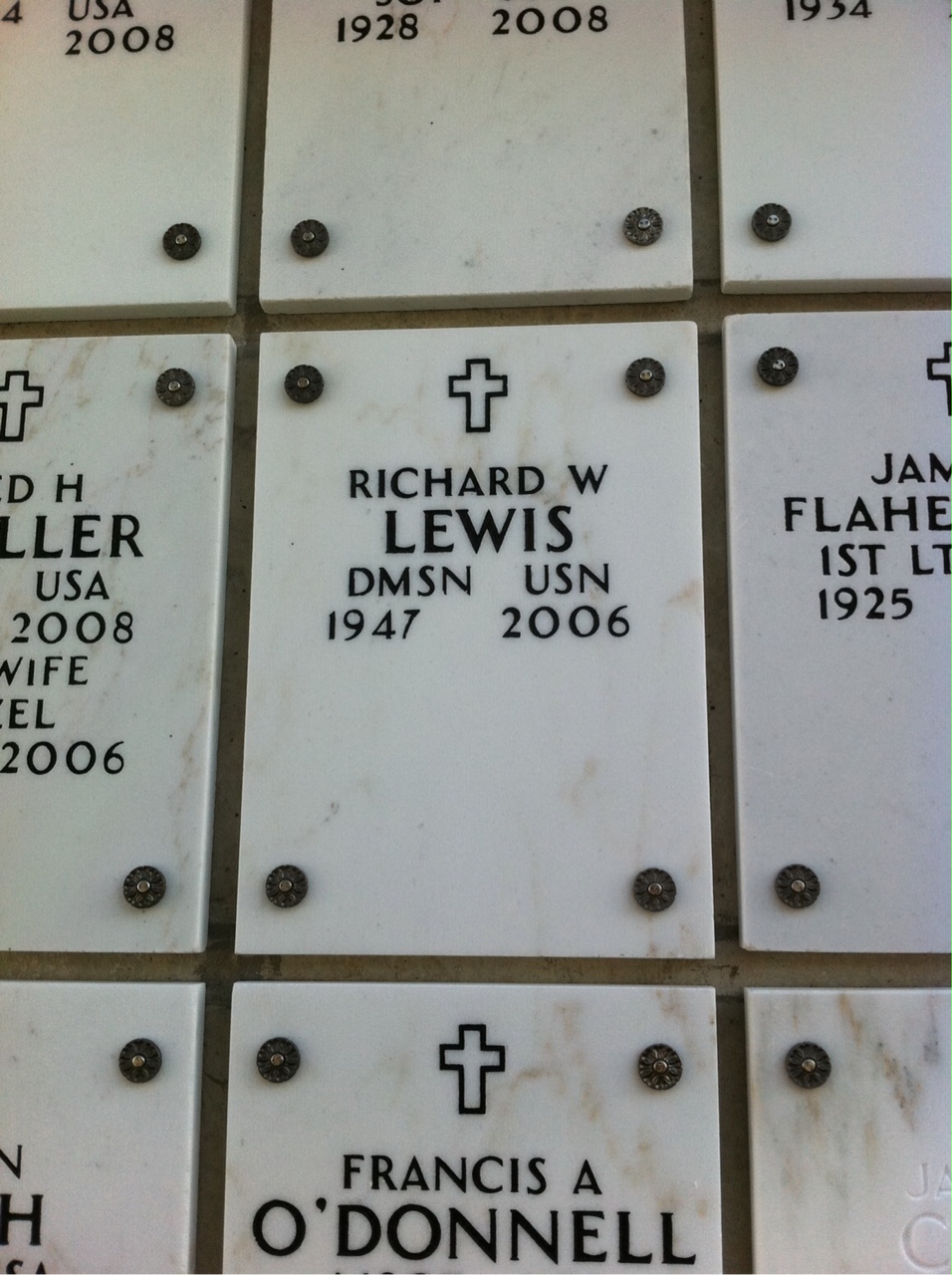 Richard Lewis