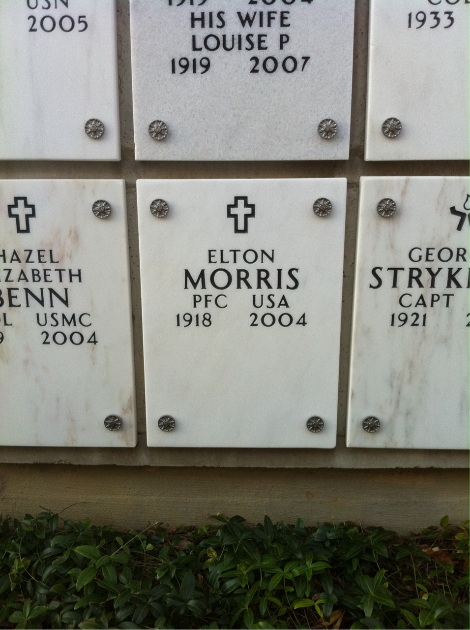 Elton Morris