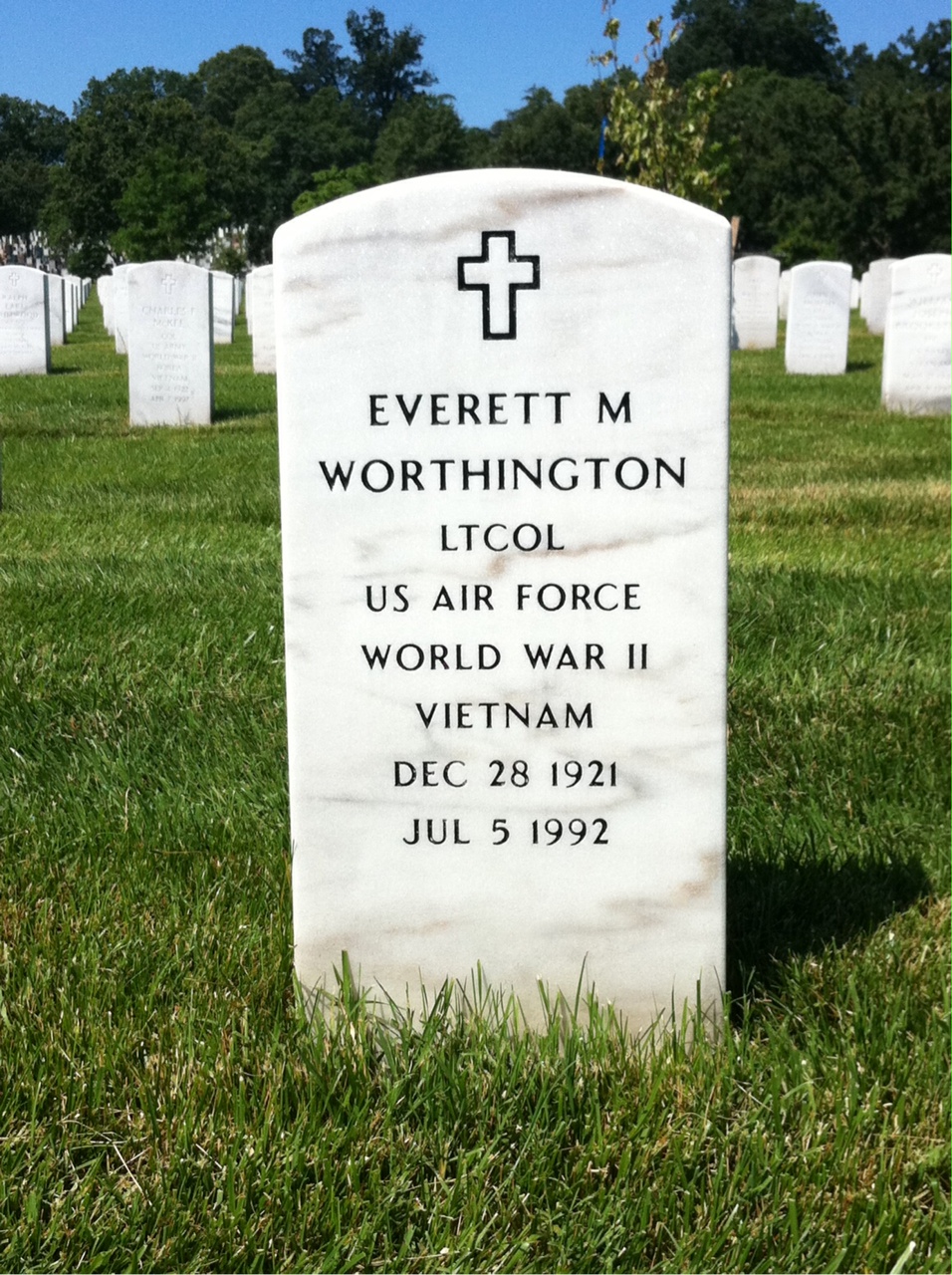 Everett Worthington
