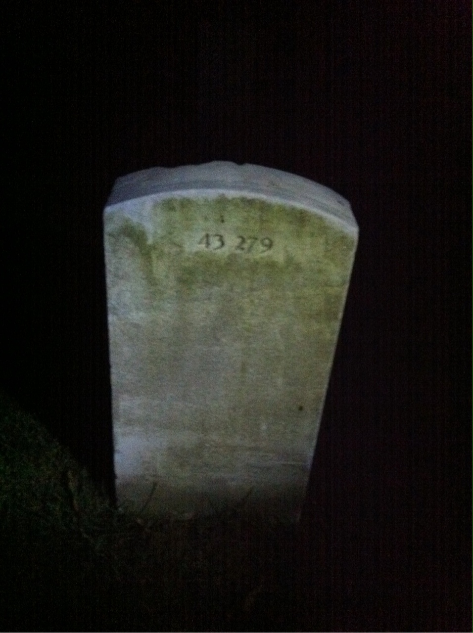 Back of headstone — Kathleen Andrews