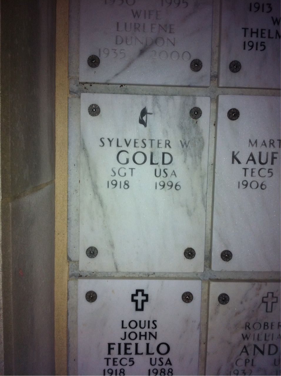 Sylvester Gold