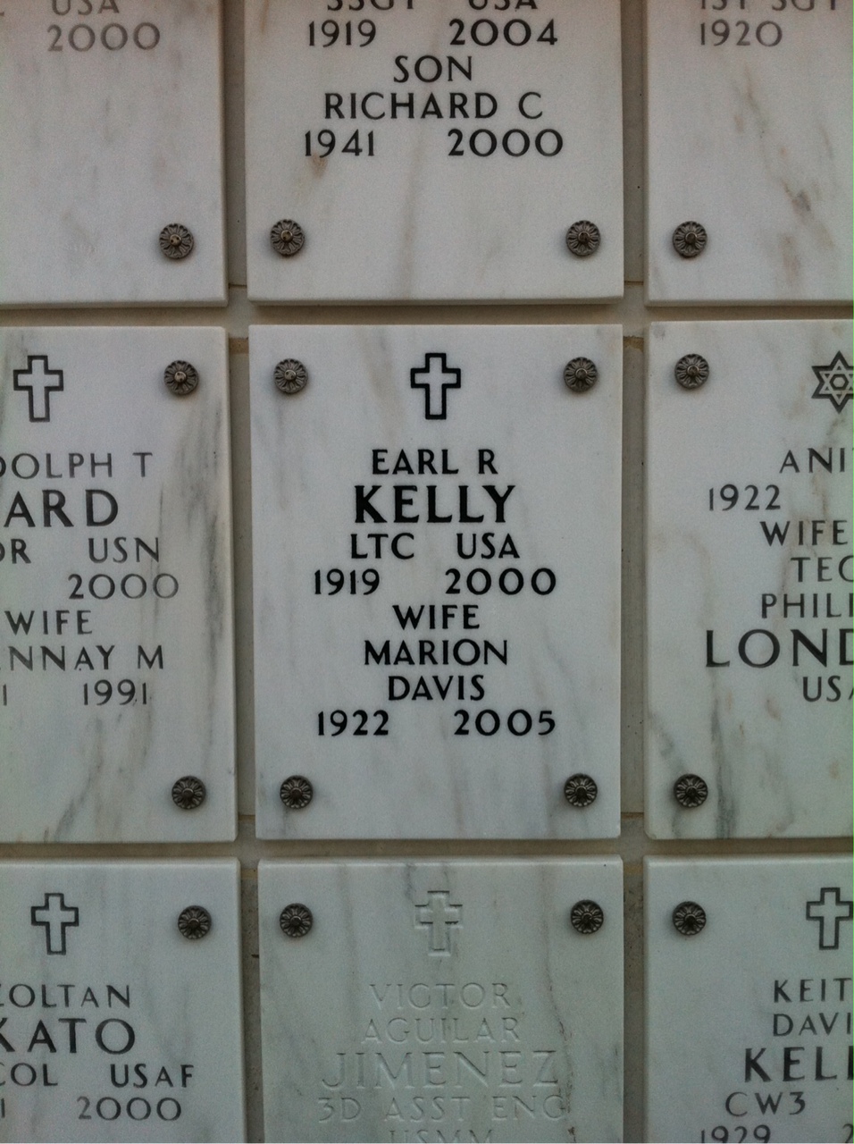 Earl Kelly