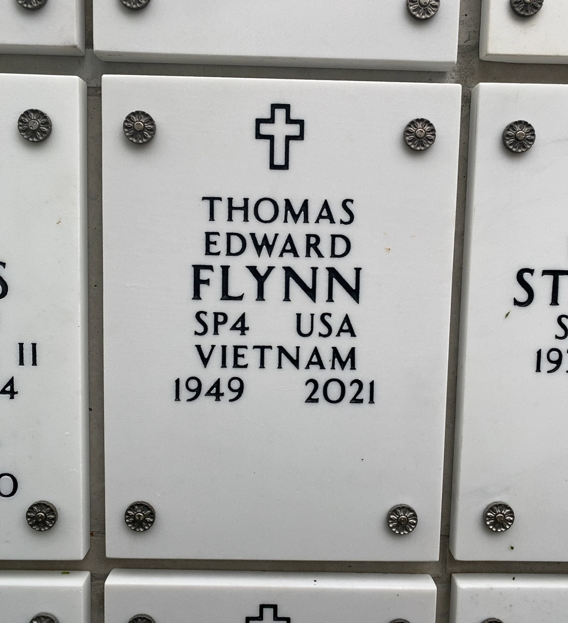 Thomas E Flynn