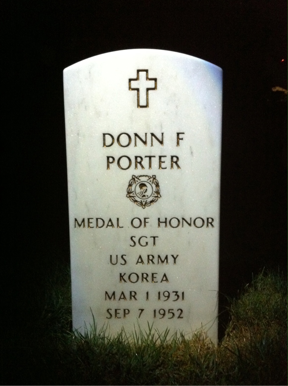 Headstone of Donn Porter