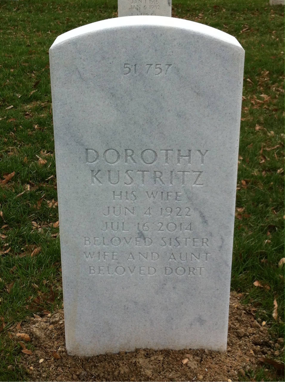 Back of headstone — Cloyd Moser