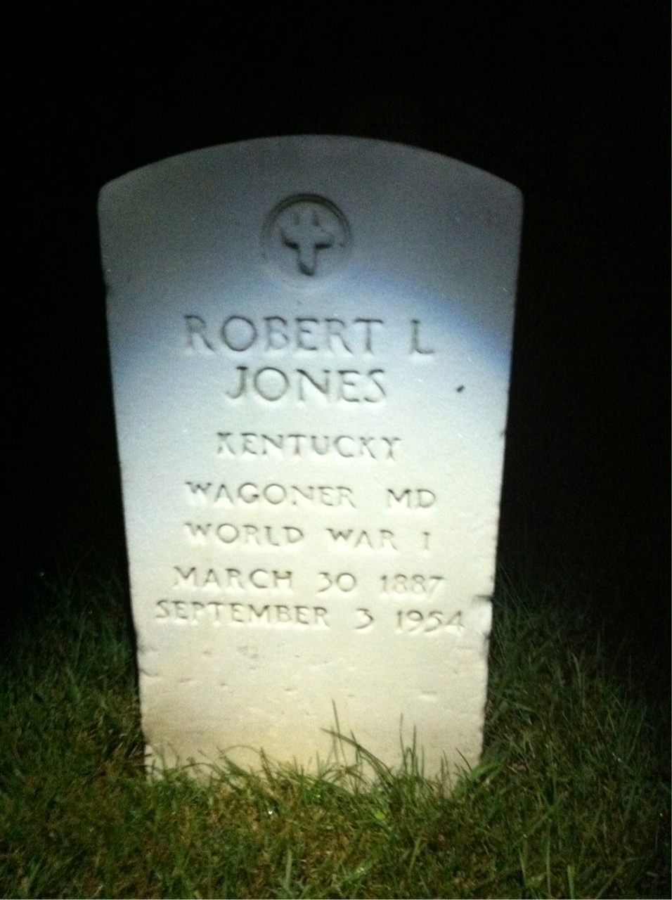 Robert L Jones
