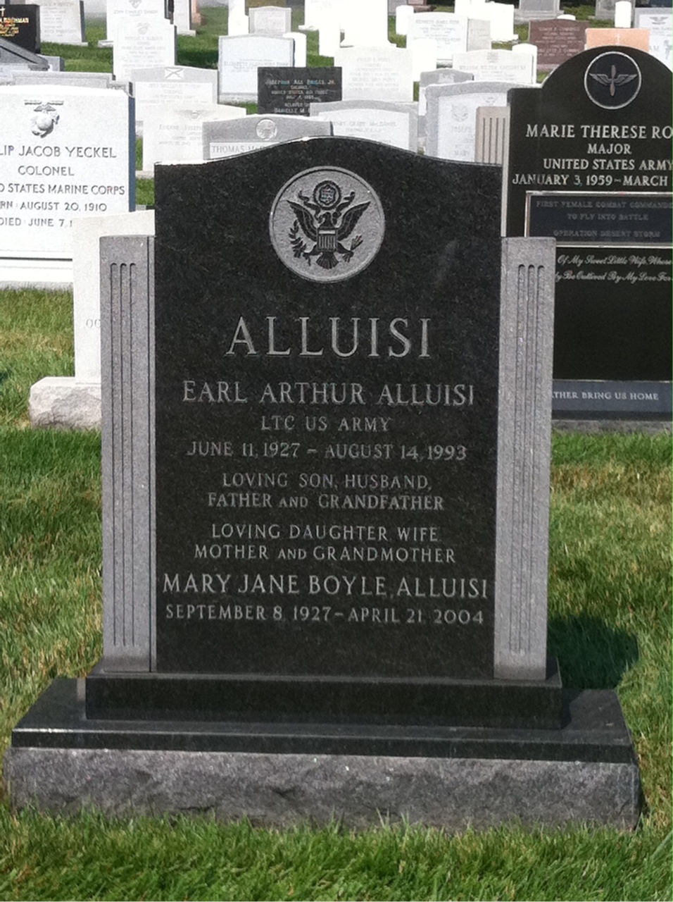 Earl Alluisi