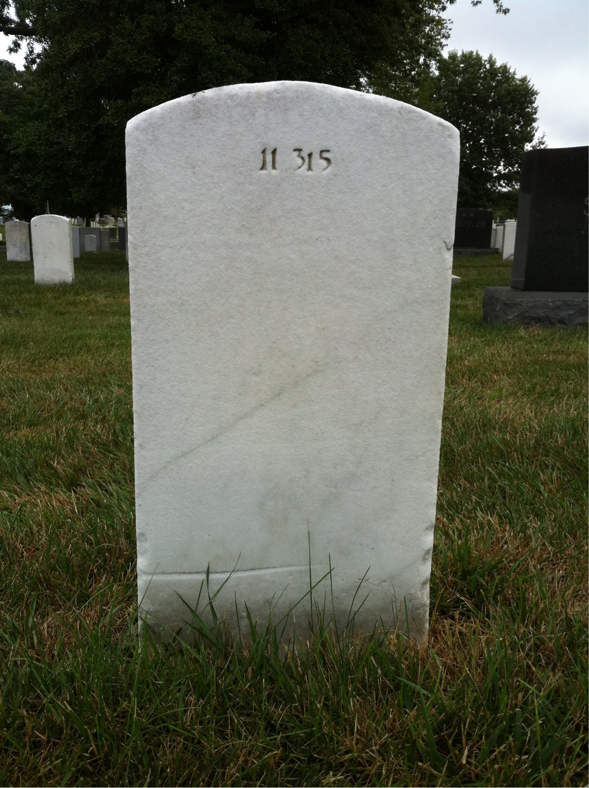 Back of headstone — Mattie Aub