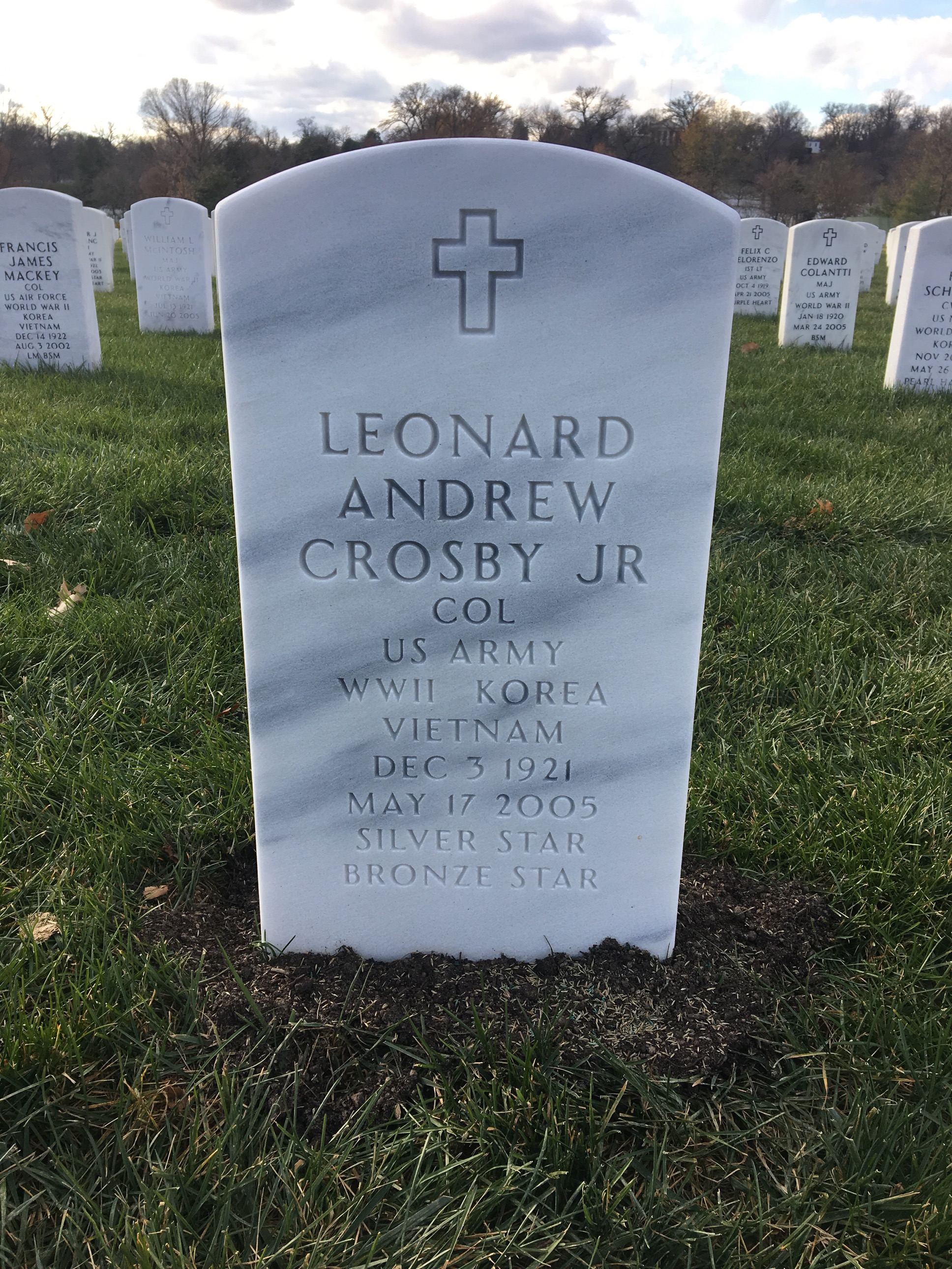 Leonard Crosby