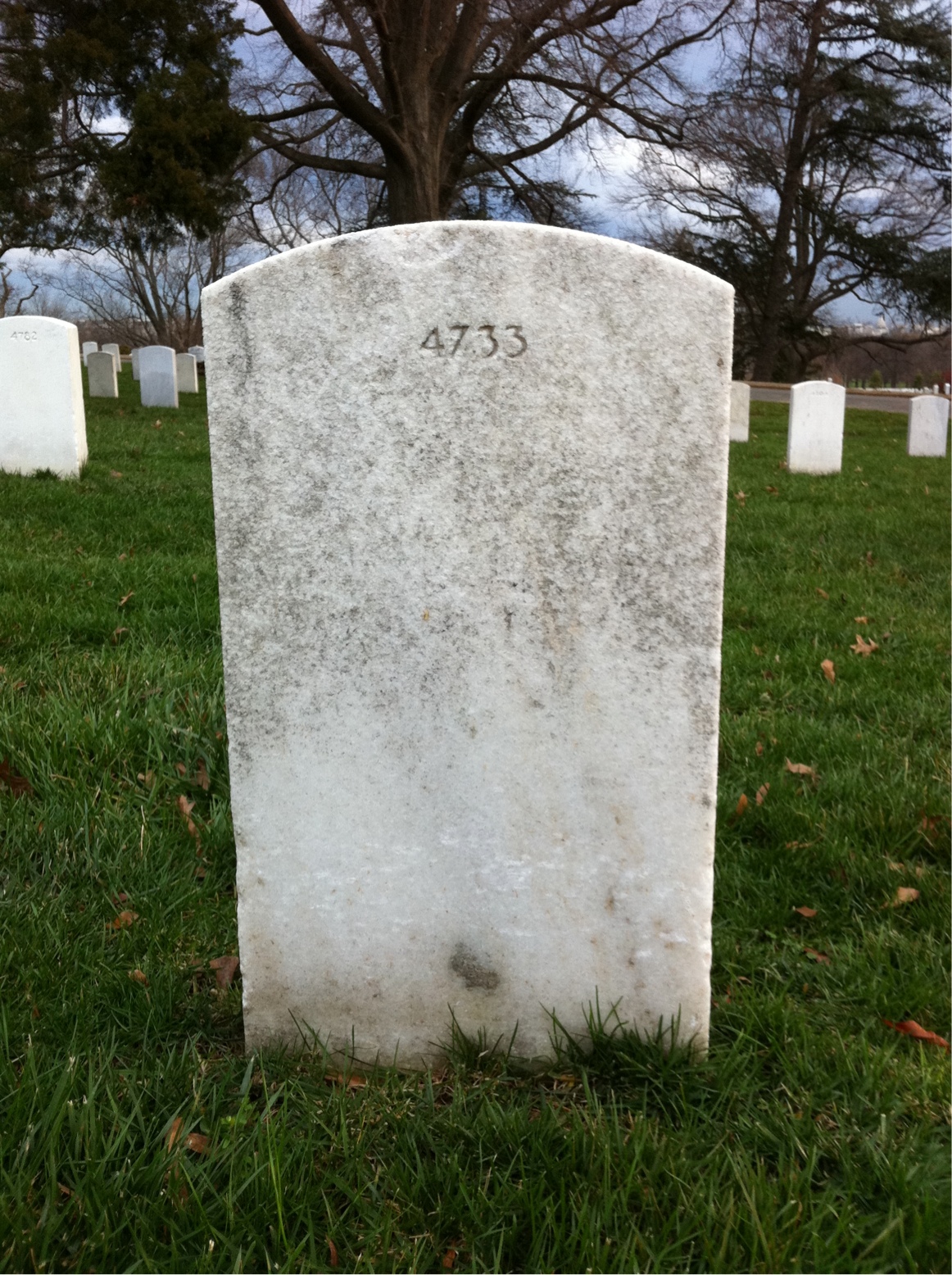 Back of headstone — Everett Moreland