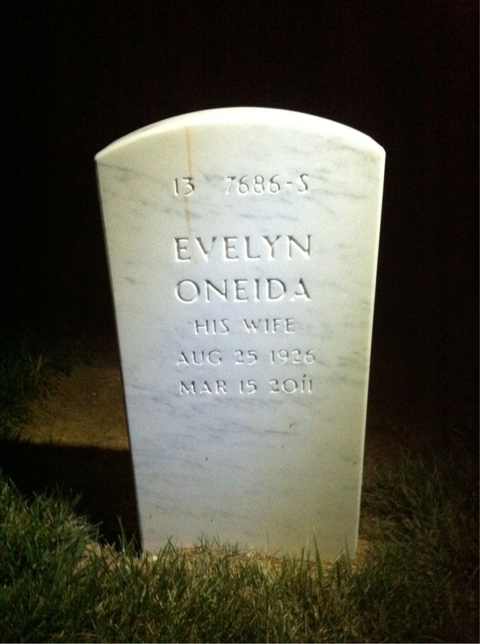 Back of headstone — Arvid Grundset