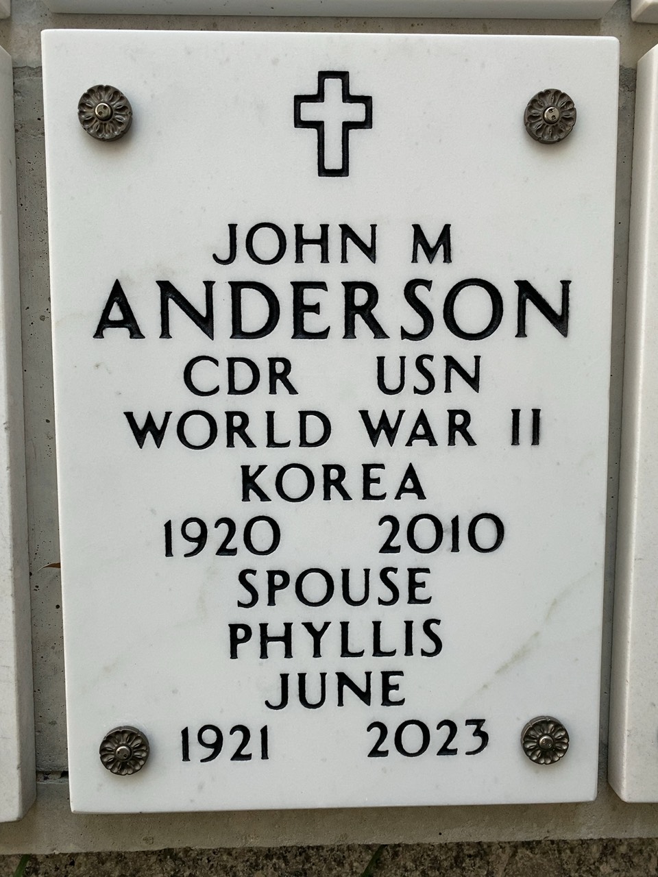 John W Anderson