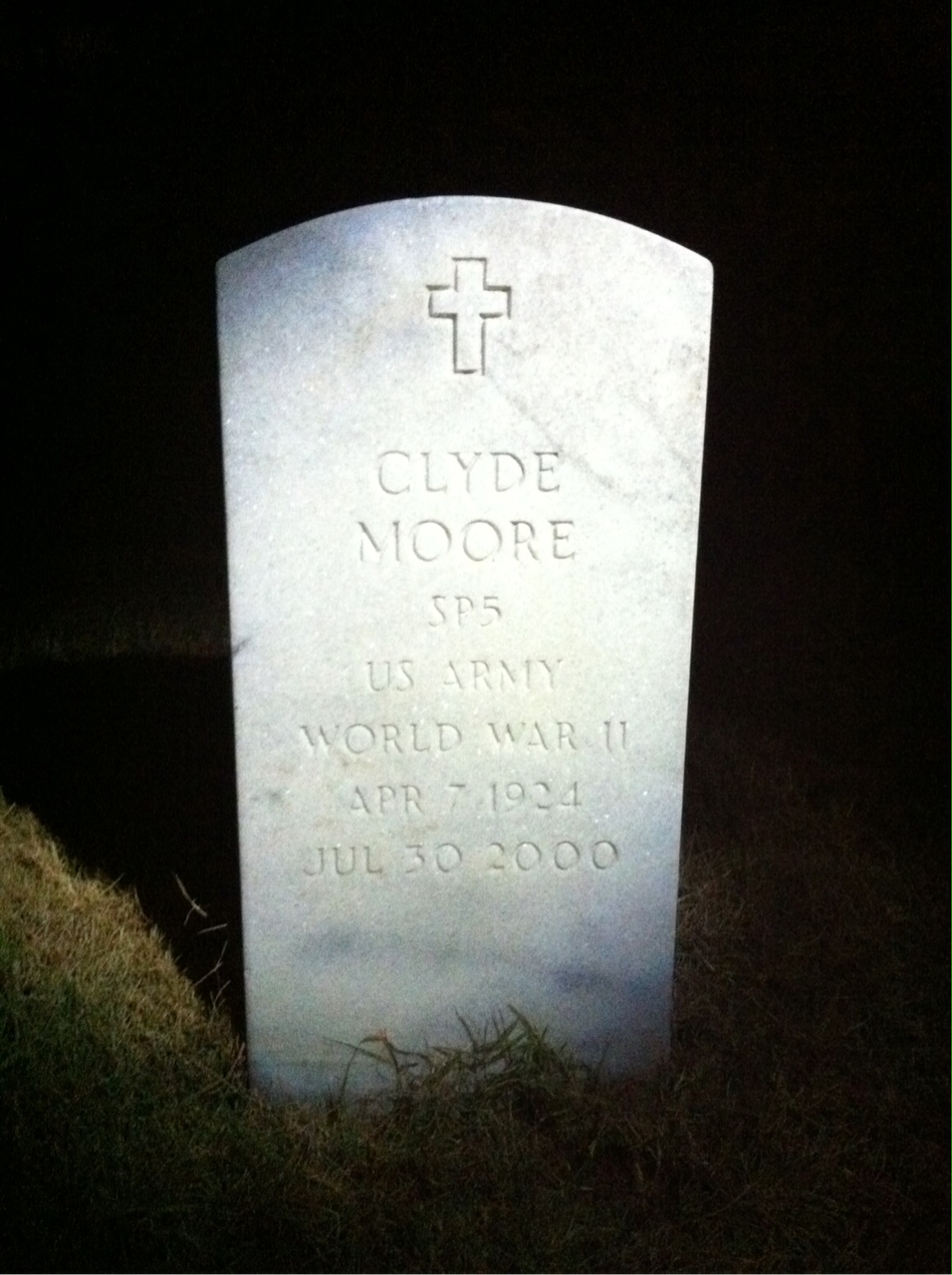 Clyde Moore