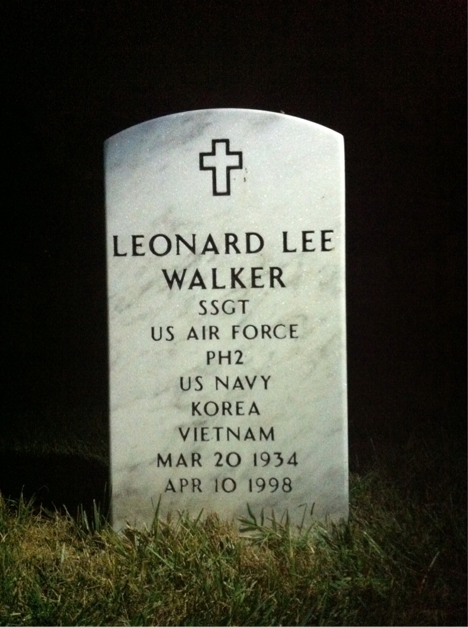 Leonard Walker