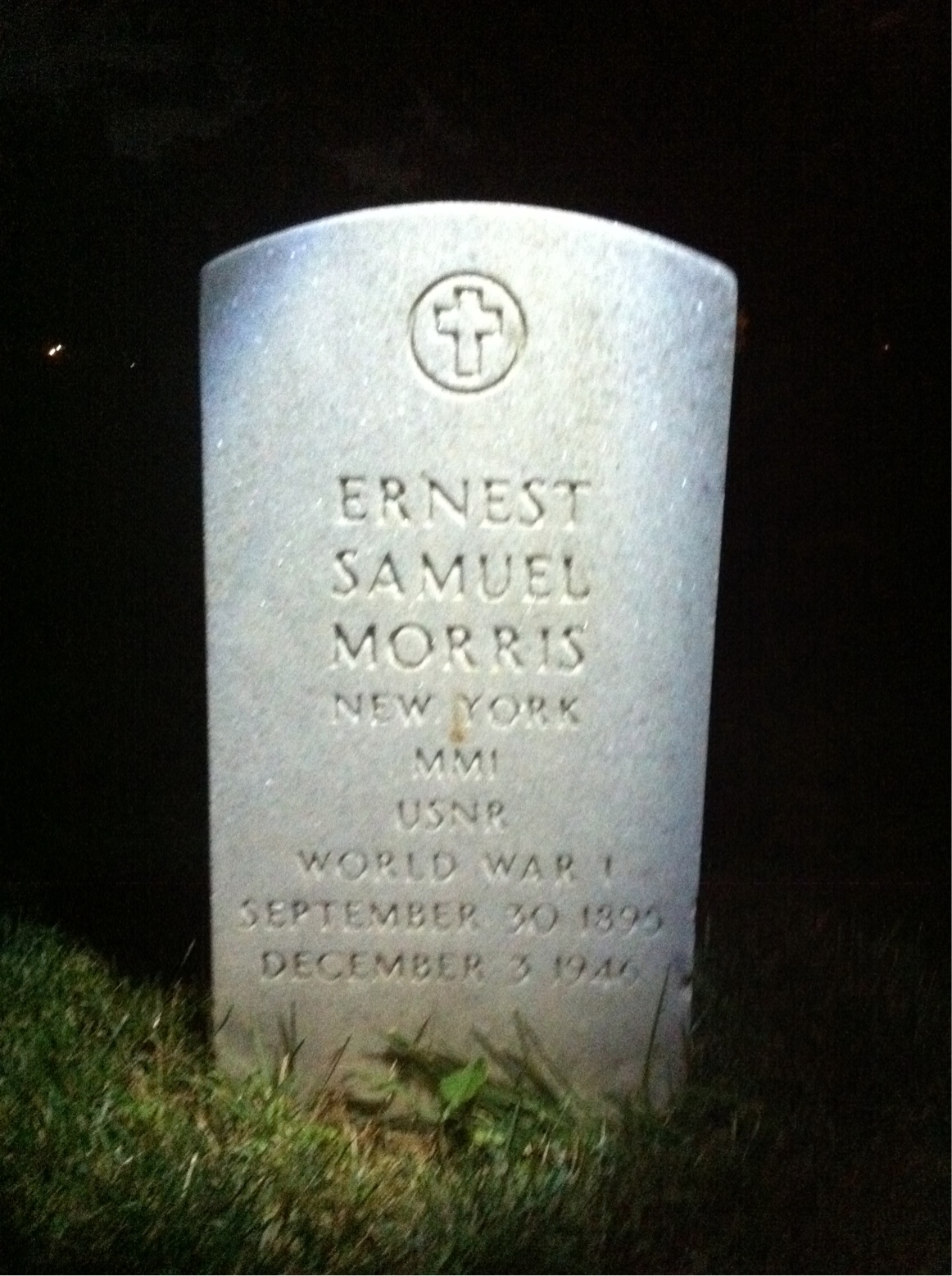 Ernest Morris