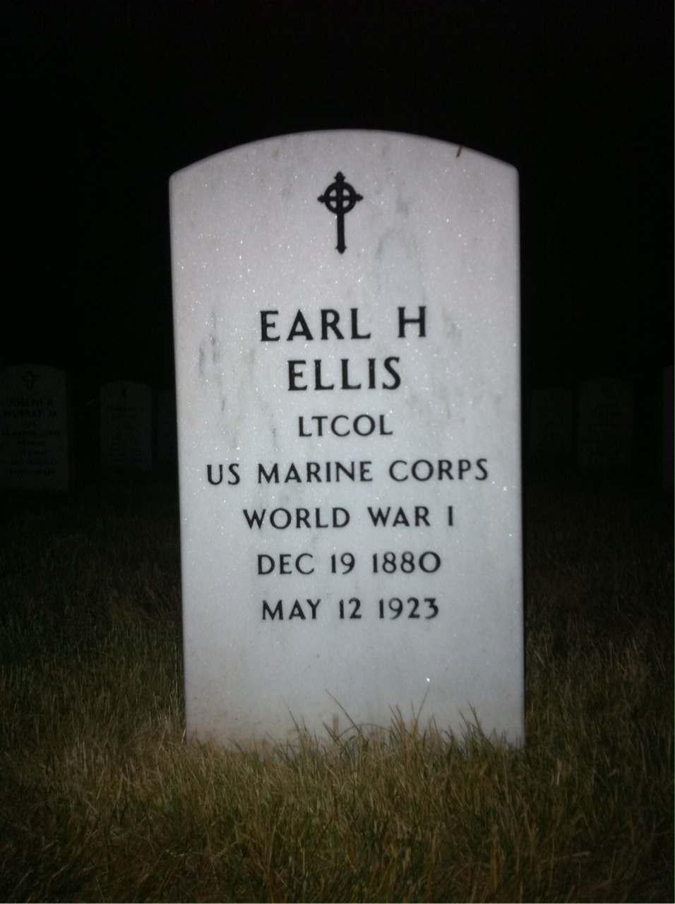 Earl Ellis
