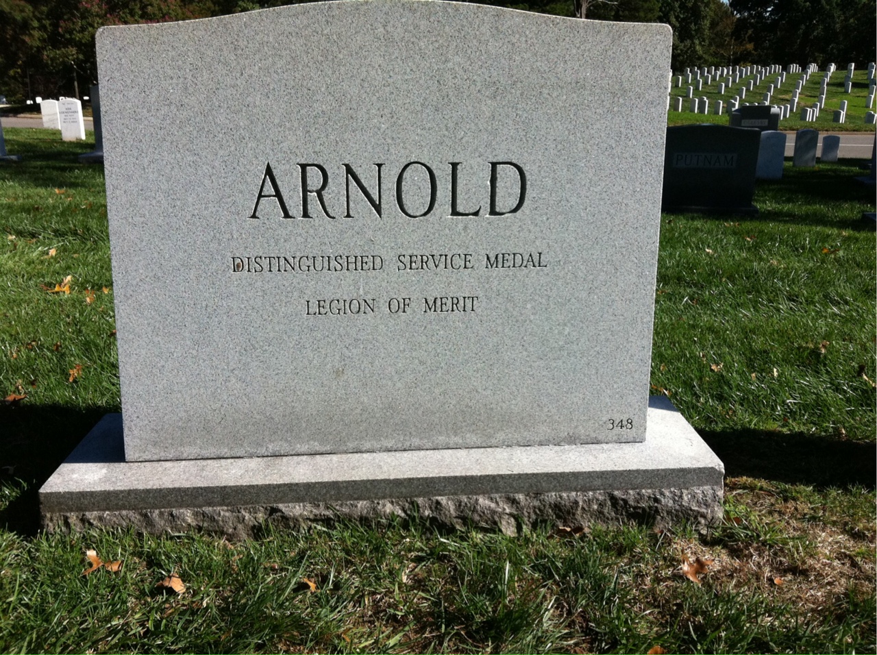 Back of headstone — Leslie Arnold