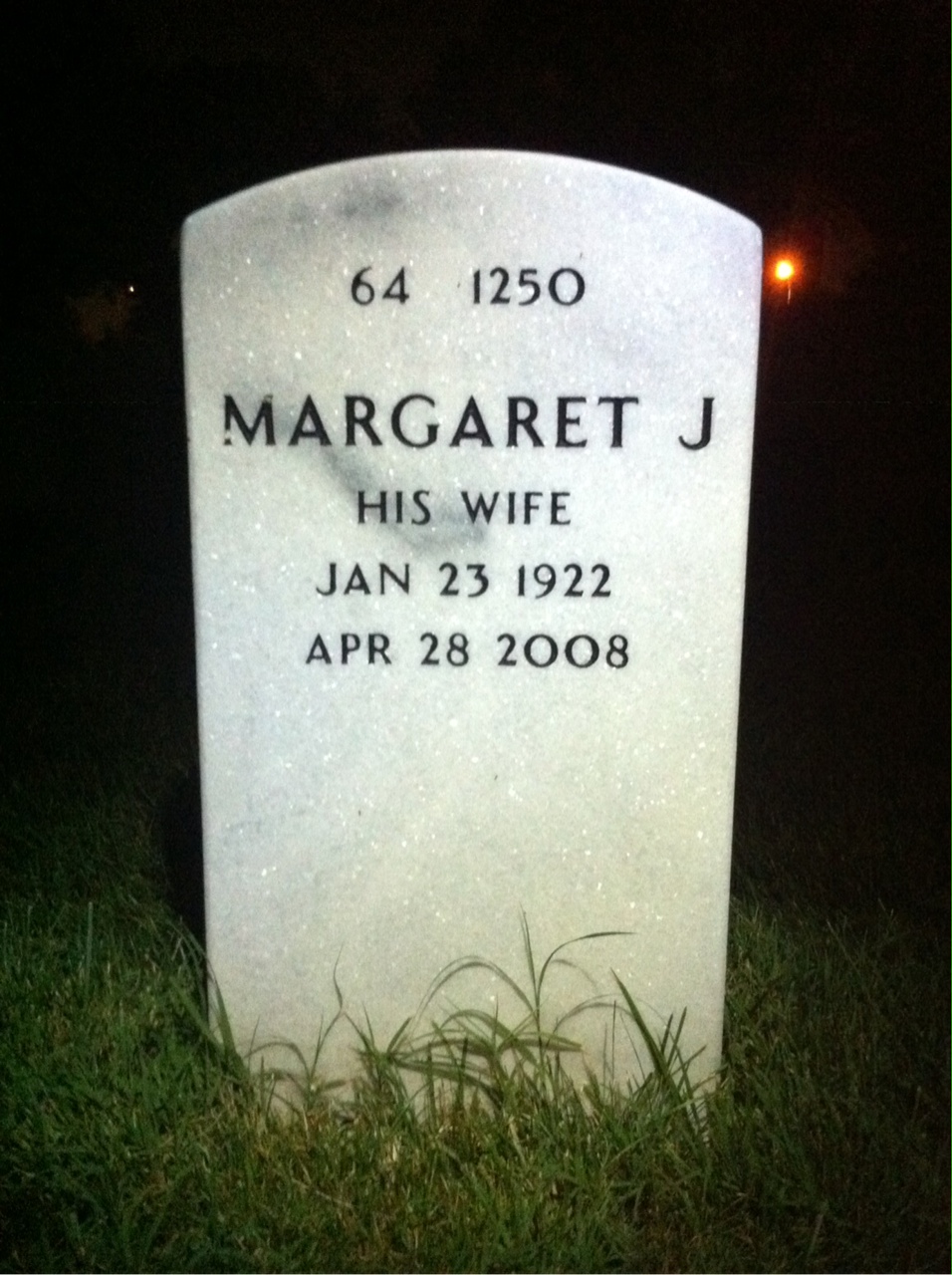 Back of headstone — Robert Iverson