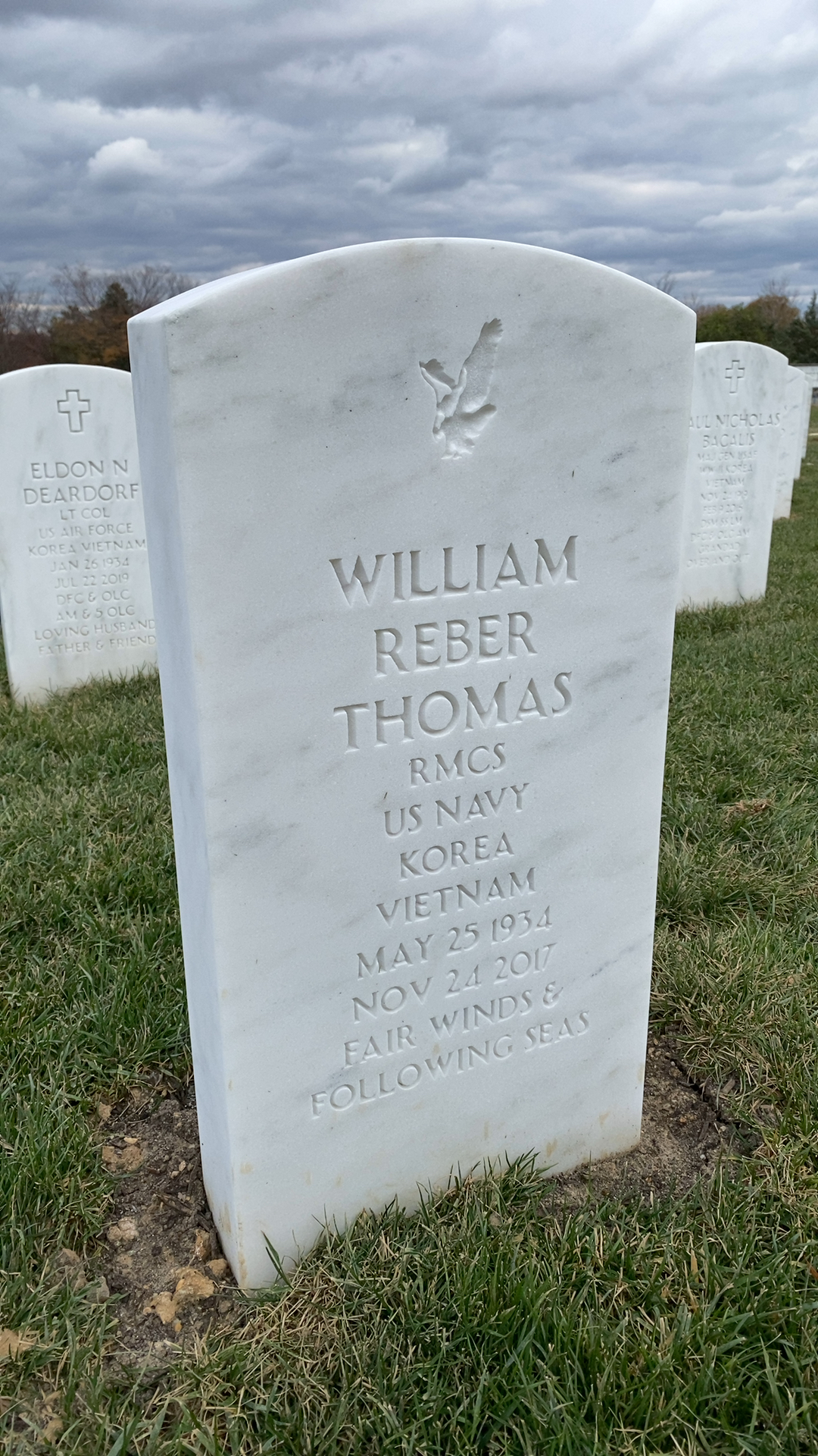 William R Thomas