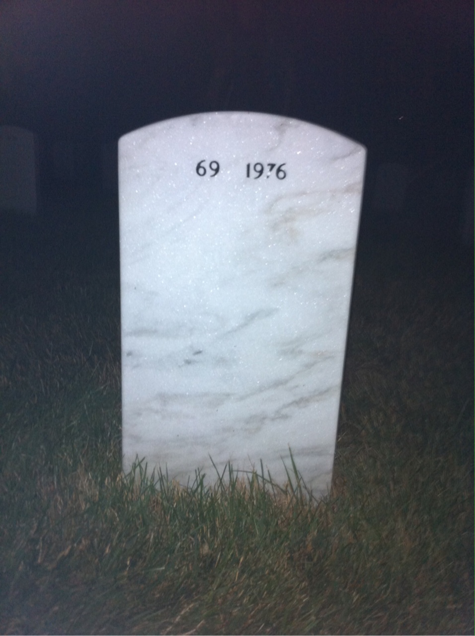 Back of headstone — Lois Beck