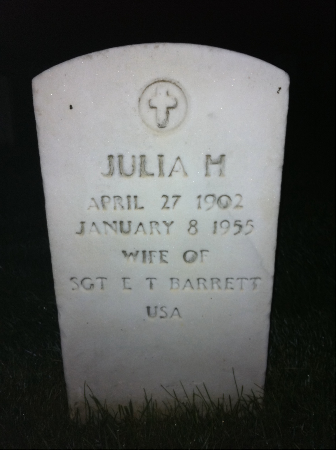 Julia Barrett