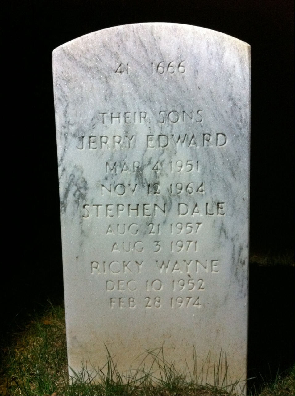 Back of headstone — Oscar Tinsley