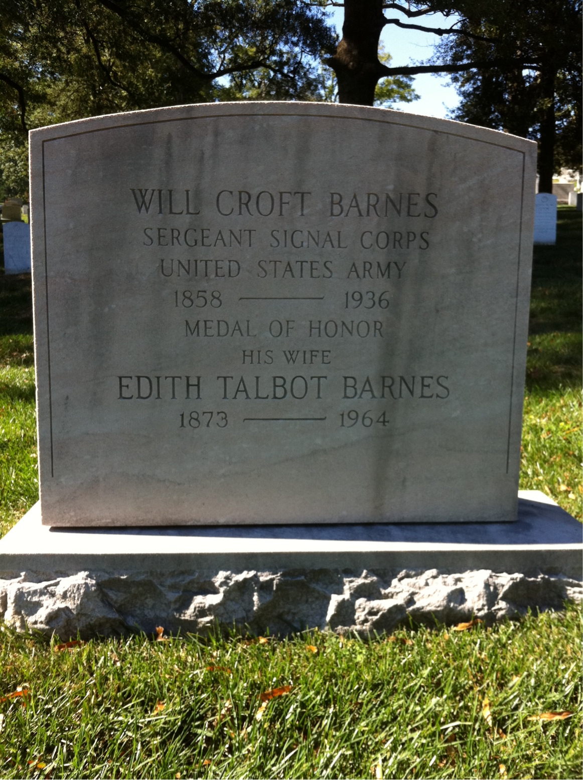 Headstone shared by 2 interments, including Will C. Barnes