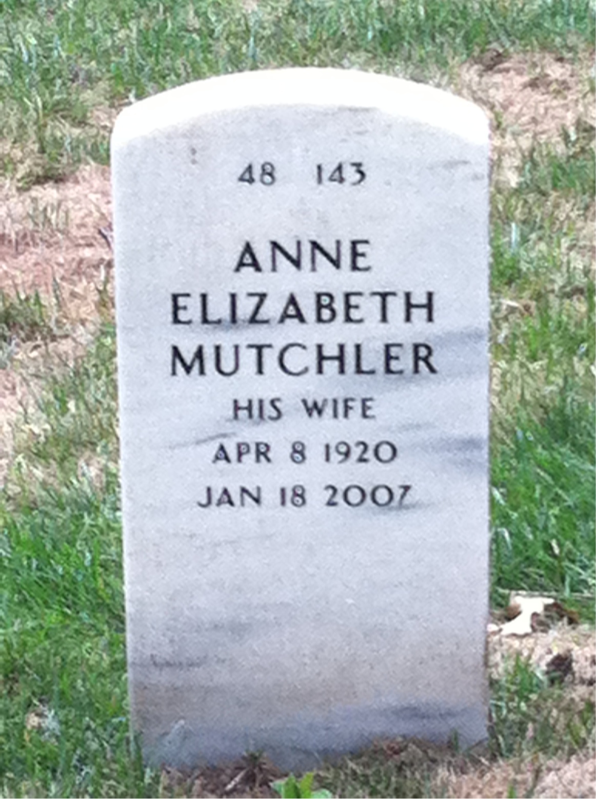 Back of headstone — Willard Thompson