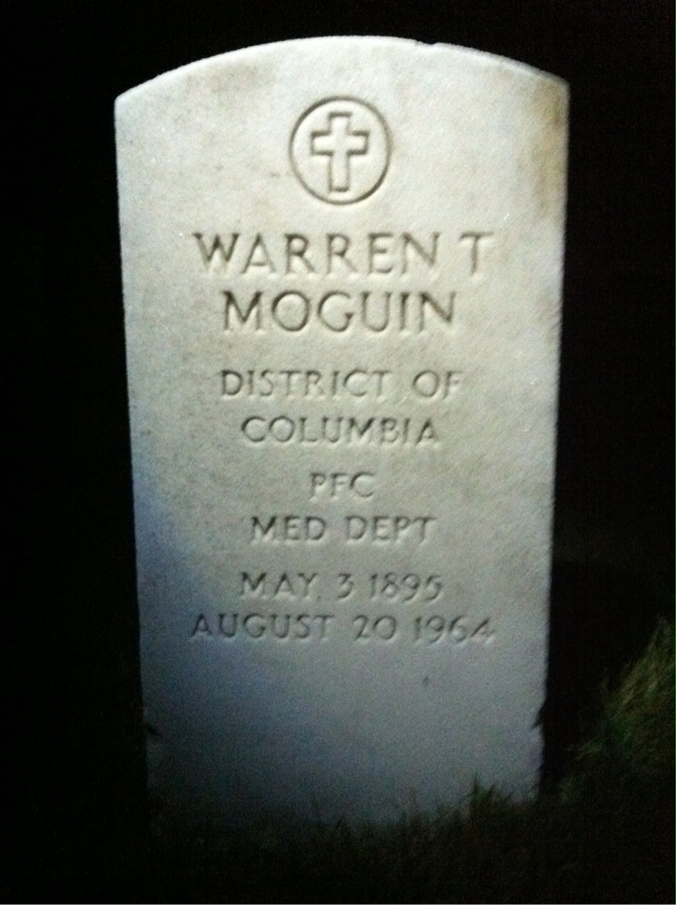Warren Moguin