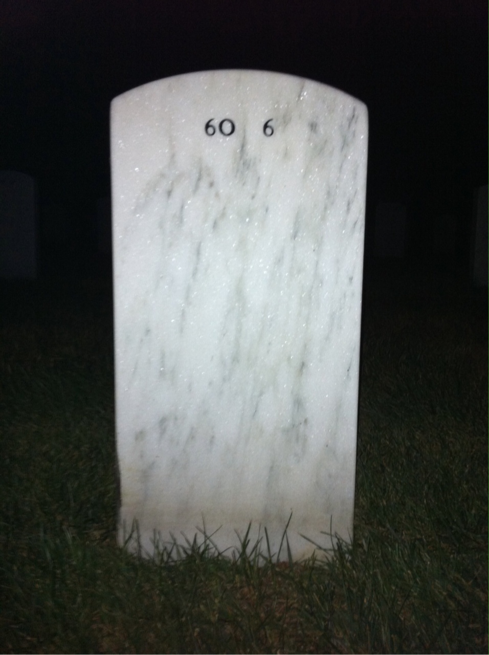 Back of headstone — Leslie Campagne