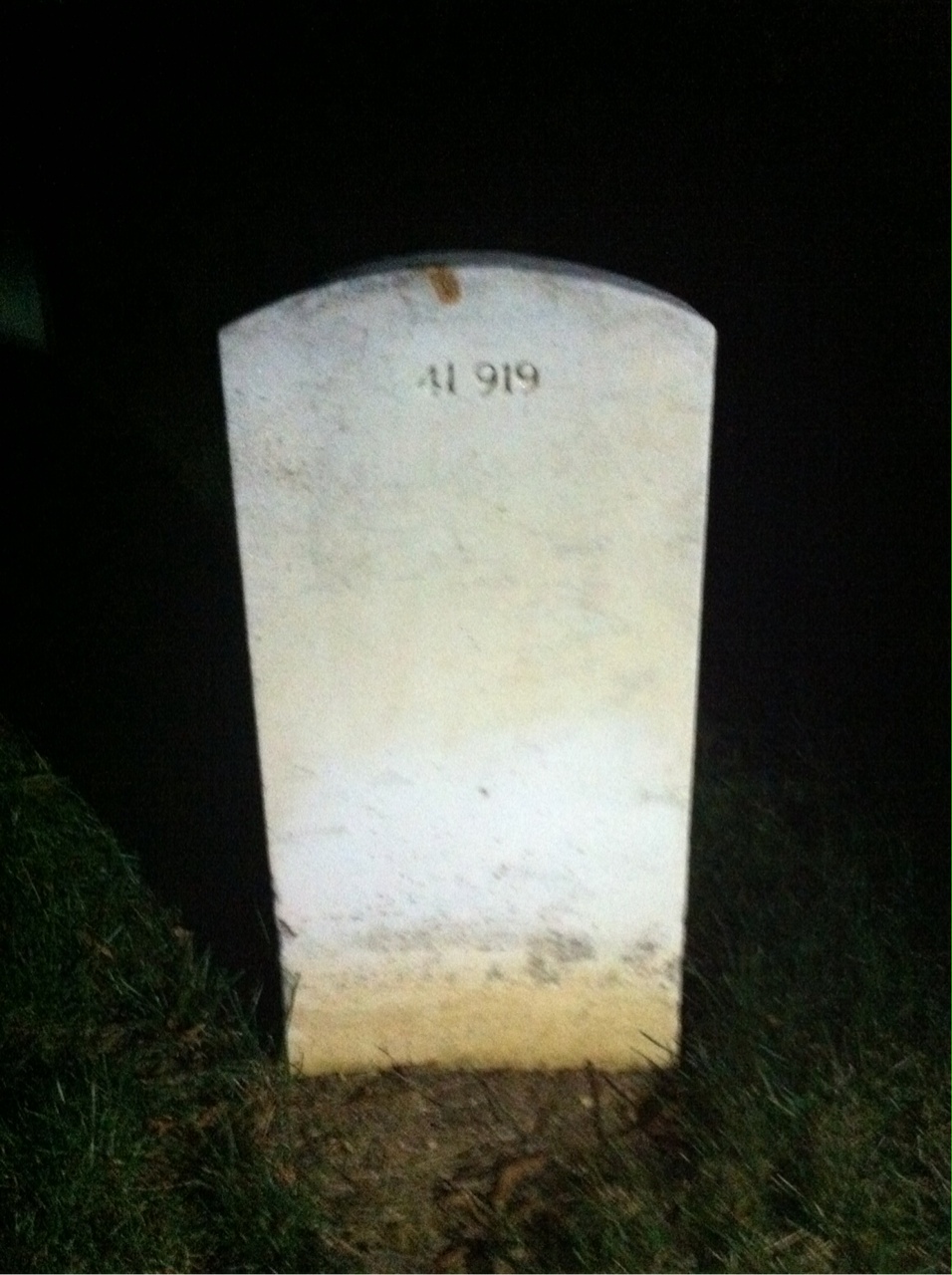 Back of headstone — Oscar Moreland