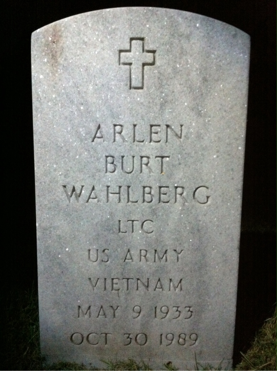 Arlen Burt Wahlberg