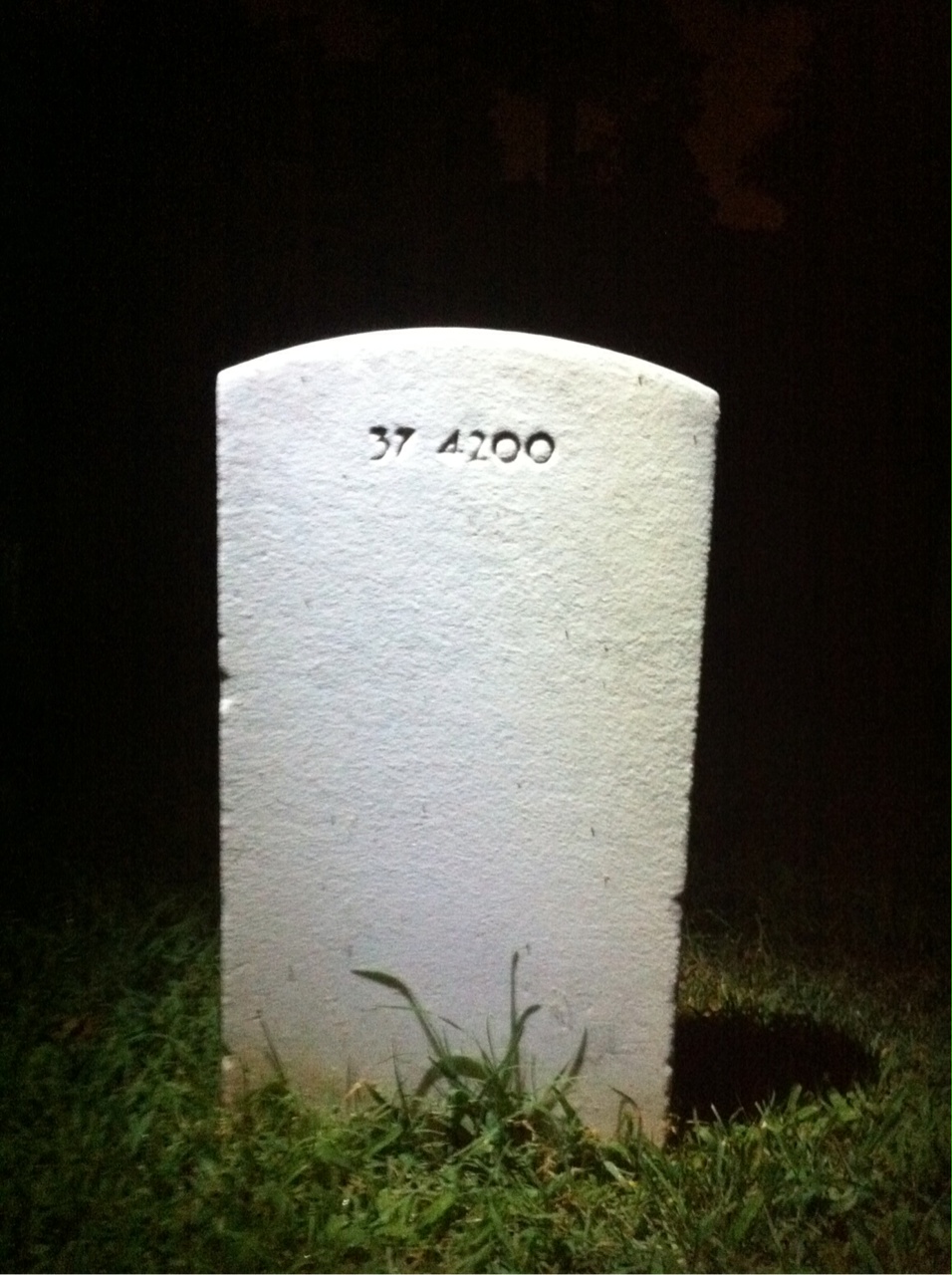 Back of headstone — Not Captured Murray