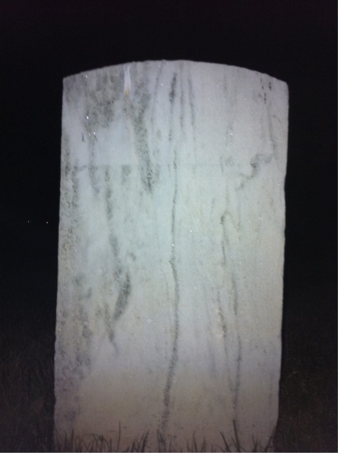 Back of headstone — Leonidas Artebury