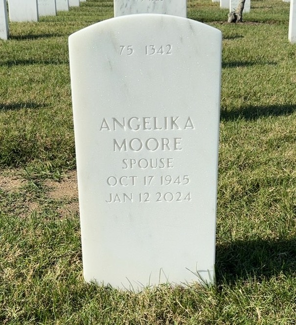 Back of headstone — Linsley Moore