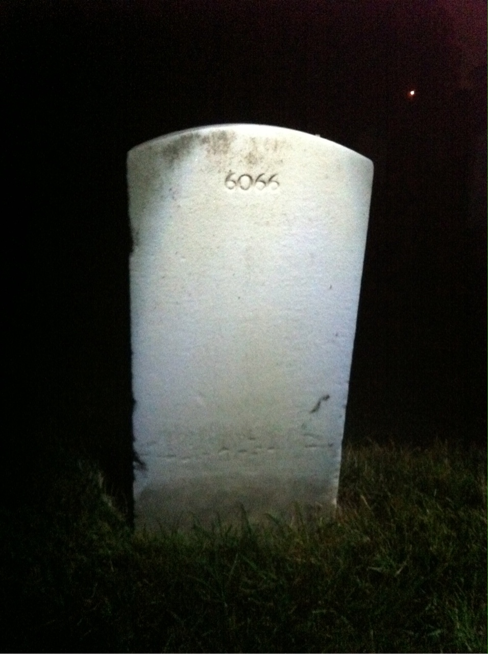 Back of headstone — Fred Morse