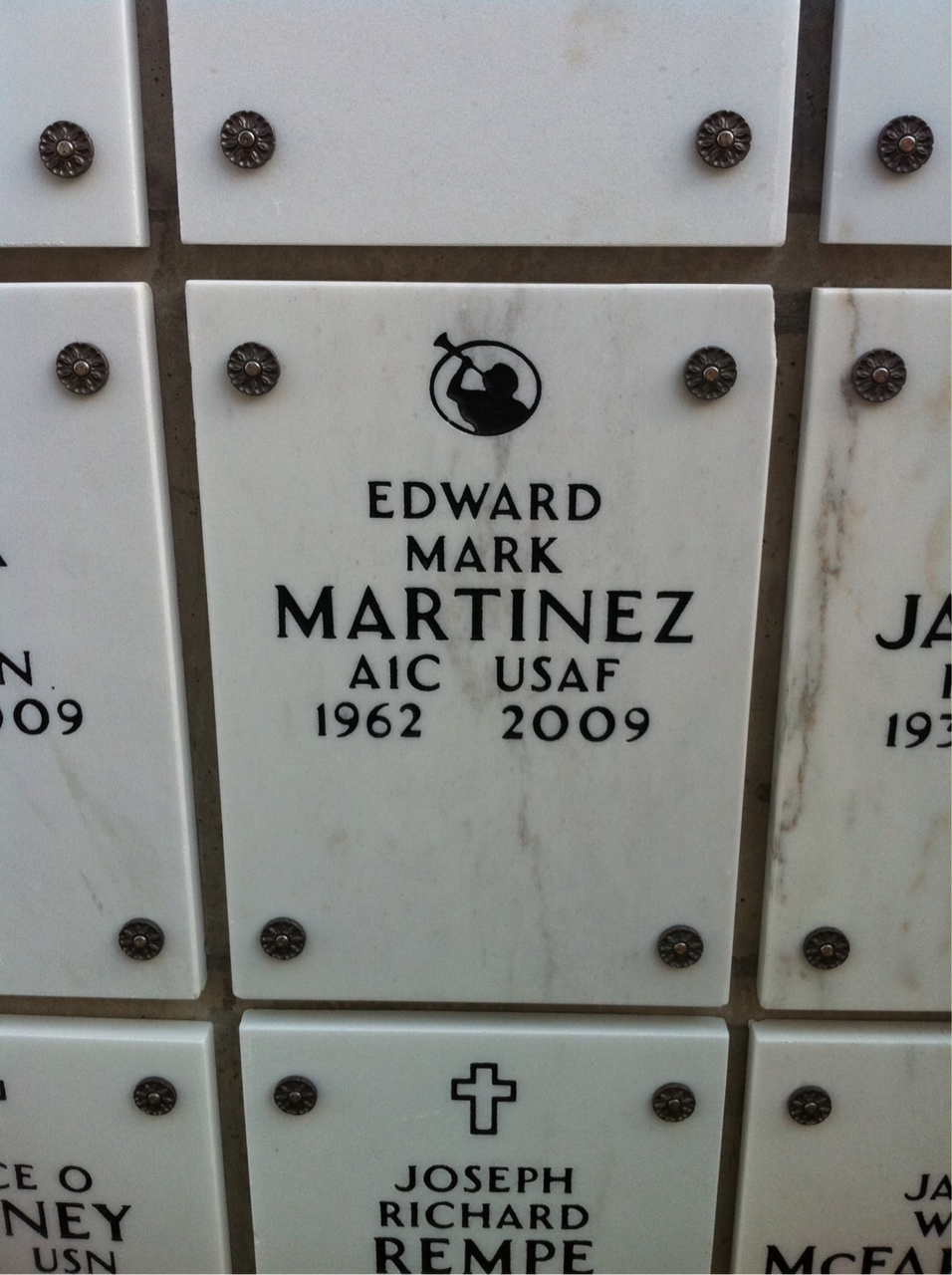 Edward Martinez