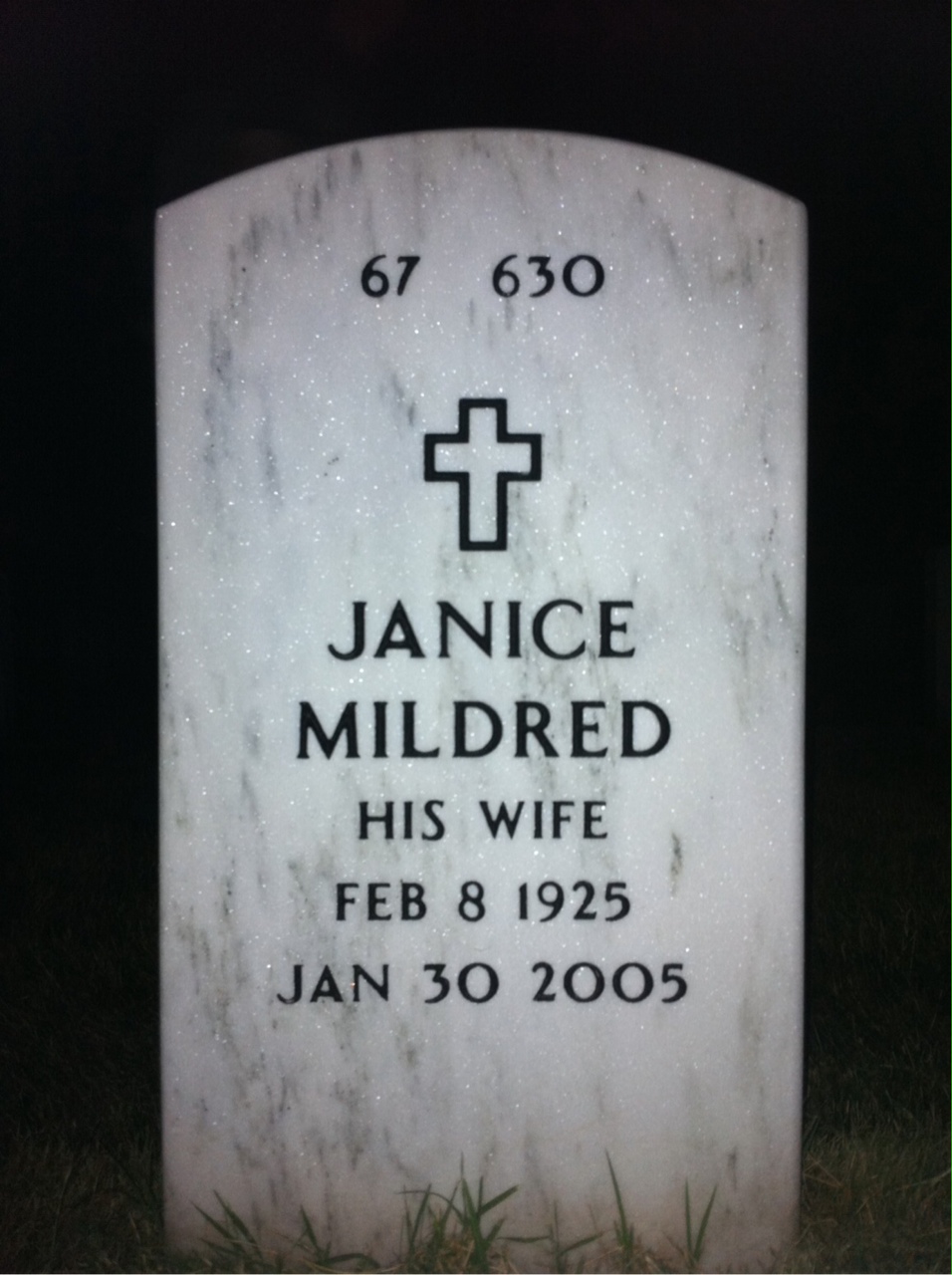 Back of headstone — Raymond Kump