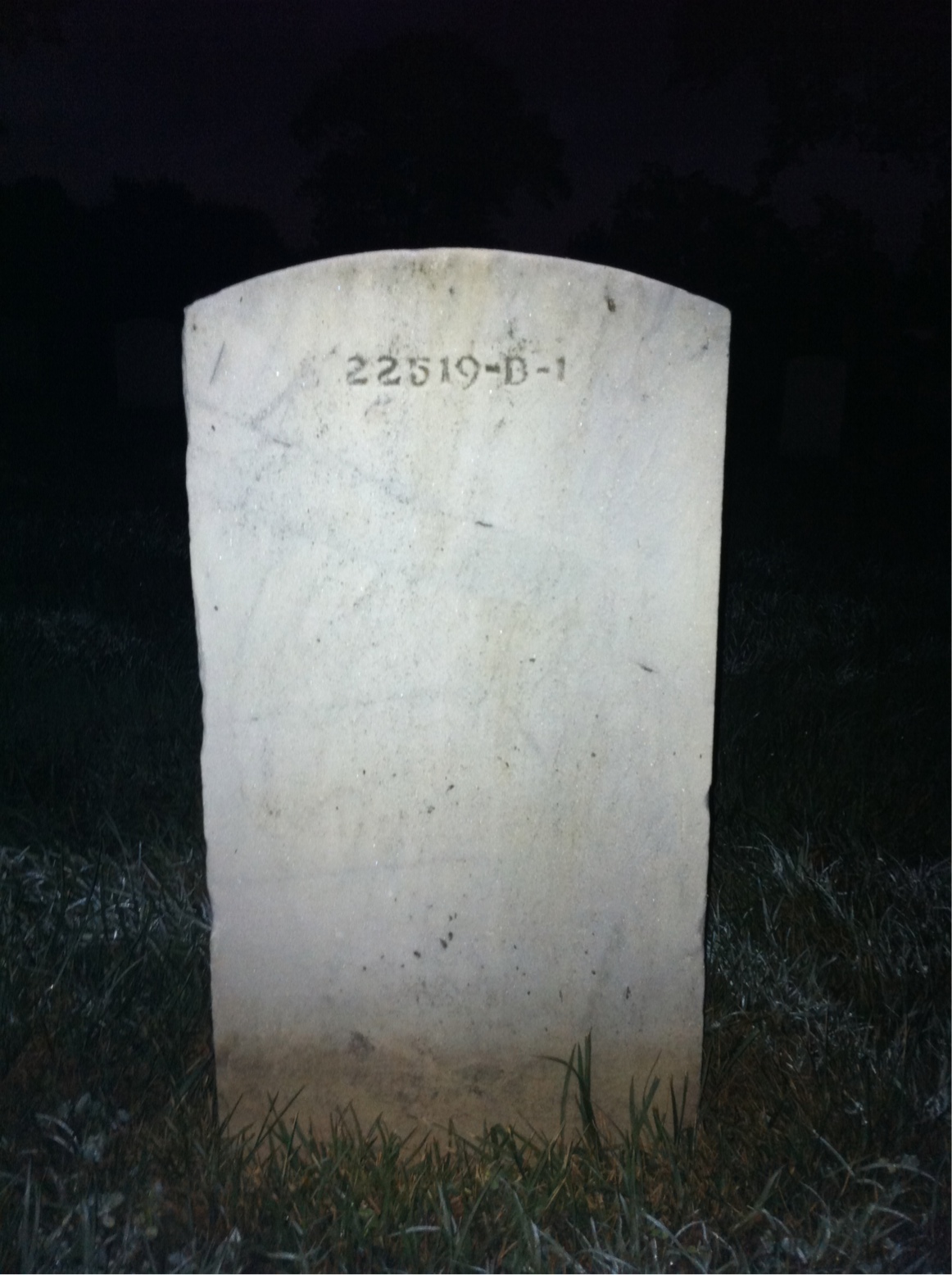 Back of headstone — Gus Mullinax