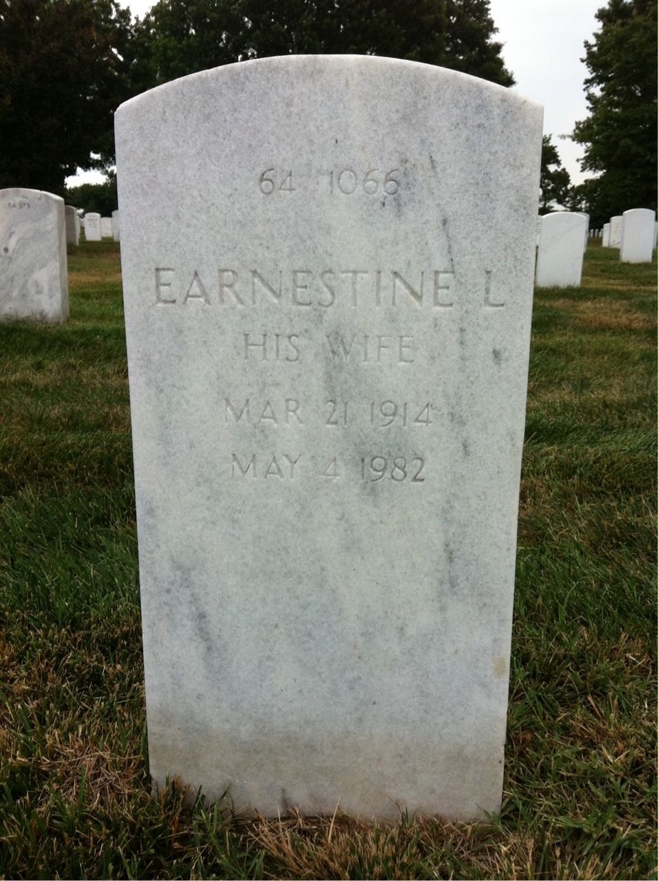 Back of headstone — Earnestine Beem