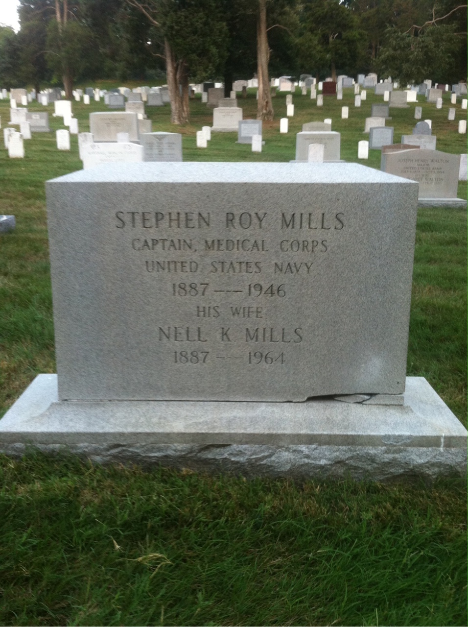 Stephen Mills
