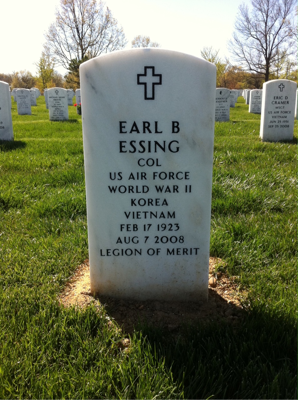Earl Essing